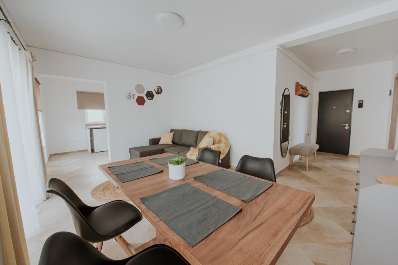 The Nook Aparthotel Τιμισοάρα Εξωτερικό φωτογραφία